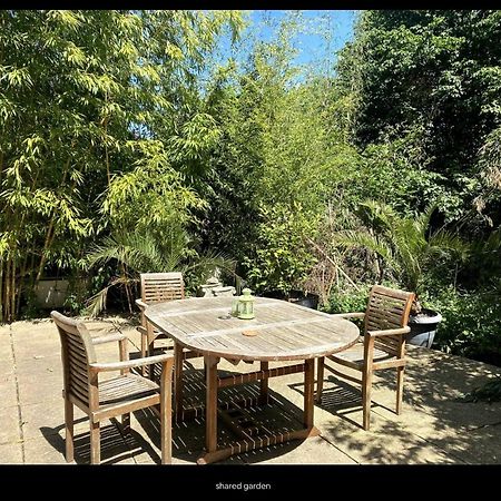 Mezzanine Studio Apartment London Exterior photo