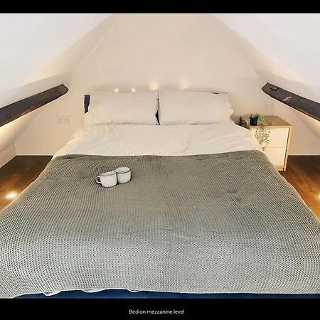 Mezzanine Studio Apartment London Exterior photo